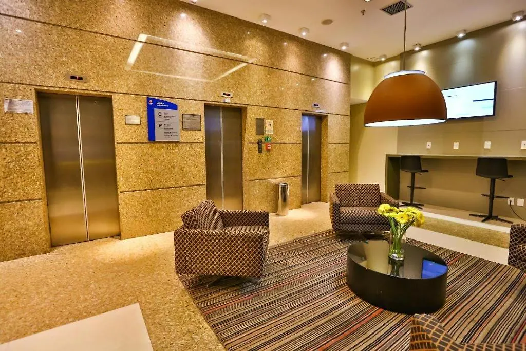 Lindo Flat 10° Andar Aconchegante Em Brasilia Hotel